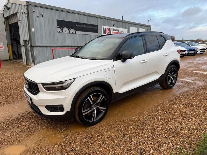 Used Volvo XC40 R-Design 2021 White SUV