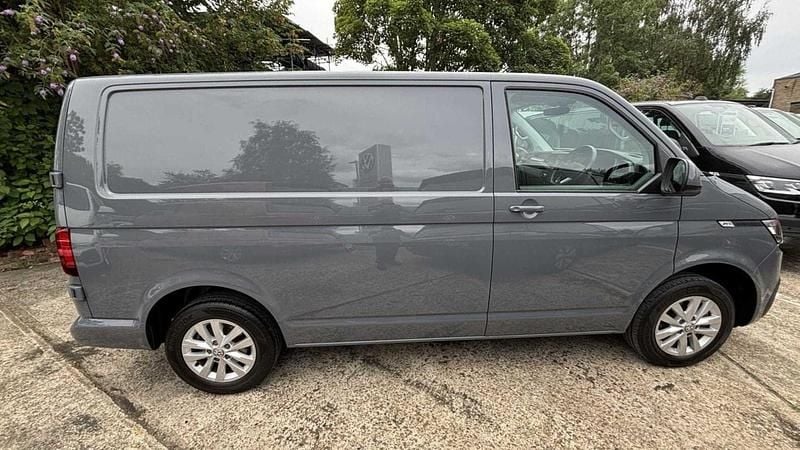 Used VW Transporter Highline 2024 Grey Van