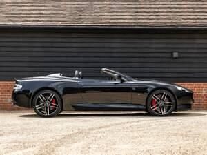 Used Aston Martin DB9 547 HP (402 kW) 2016 Black Cabriolet