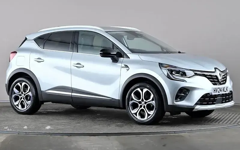 Used Renault Captur Techno 91 HP (66 kW) 2024 SUV