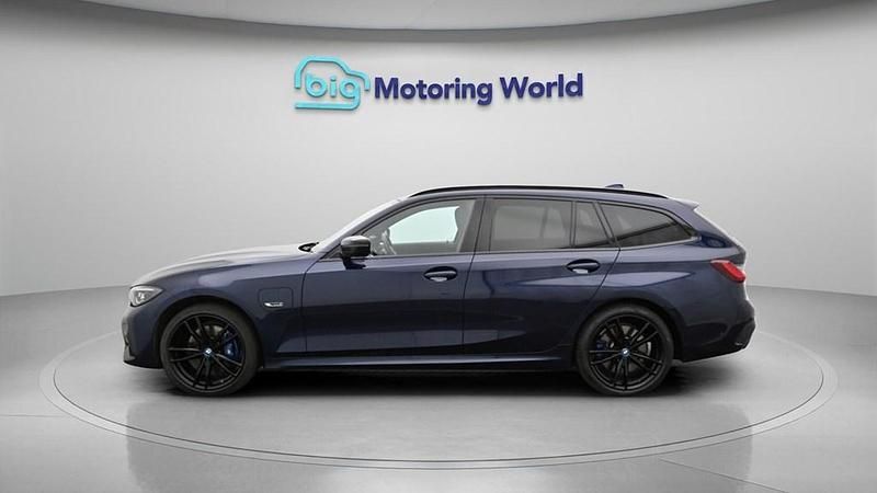 Used BMW 330e M Sport 2021 Blue Estate