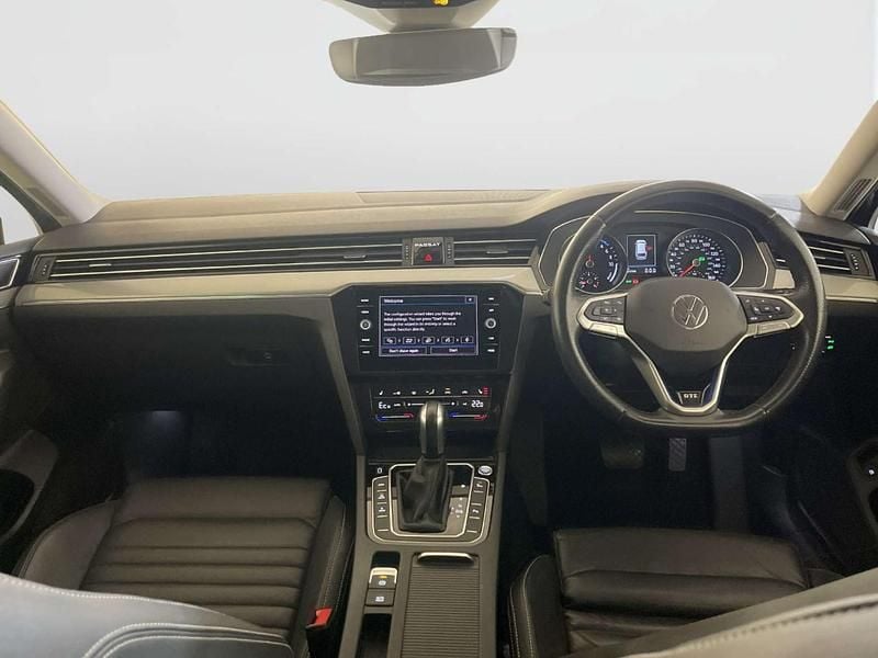 Used VW Passat GTE 218 HP (160 kW) 2021 Grey Estate