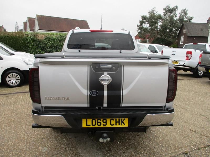 Used Nissan Navara Tekna 2020 Silver Pickup