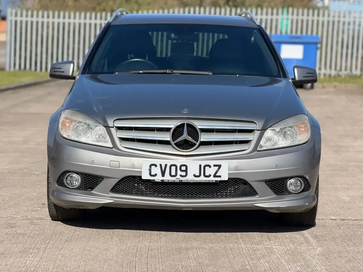 Used Mercedes C220 2009 Silver Estate