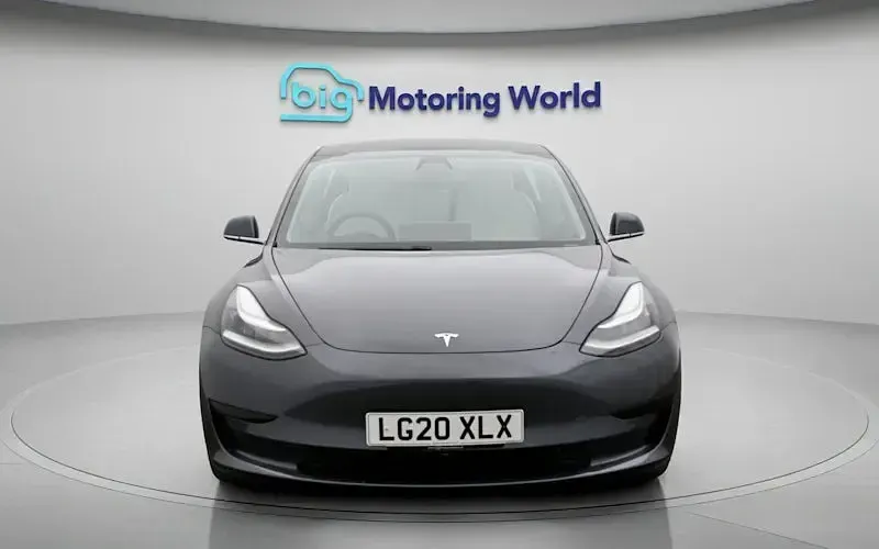 Used Tesla Model 3 Standard Range 180 kW (245 HP) 2021 Sedan