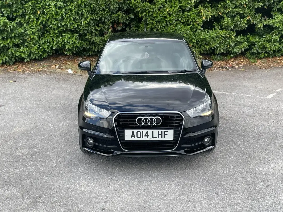 Used Audi A1 Sportback S-Line 140 HP (102 kW) 2014 Black Hatchback