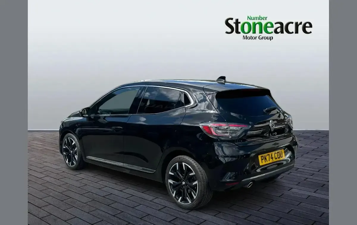 Used Renault Clio Techno 88 HP (64 kW) 2024 Black Hatchback