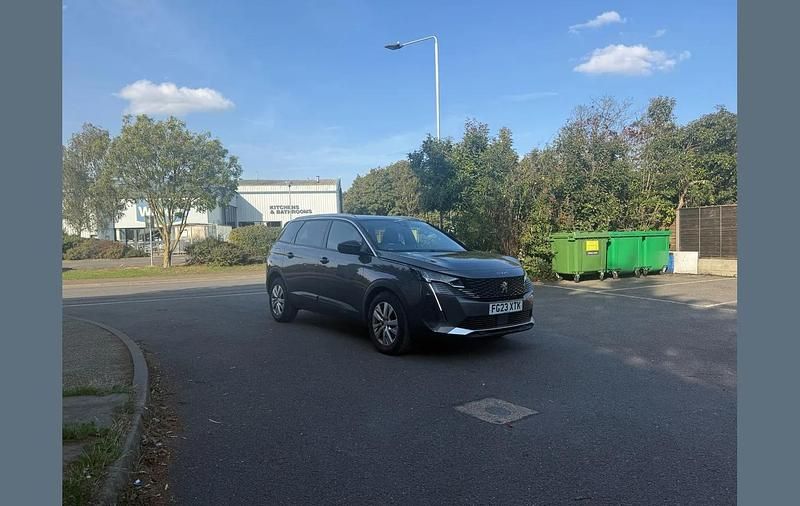 Grey Used 2023 Peugeot 5008 Allure+ MPV | £19,995 (Fair price) - Image 1/4