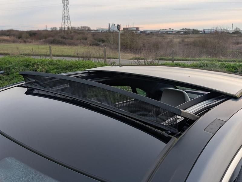 Used Mercedes E500 2010 Grey Coupe