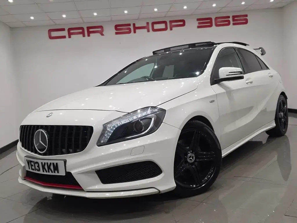 Used Mercedes A250 AMG 211 HP (155 kW) 2013 White Hatchback