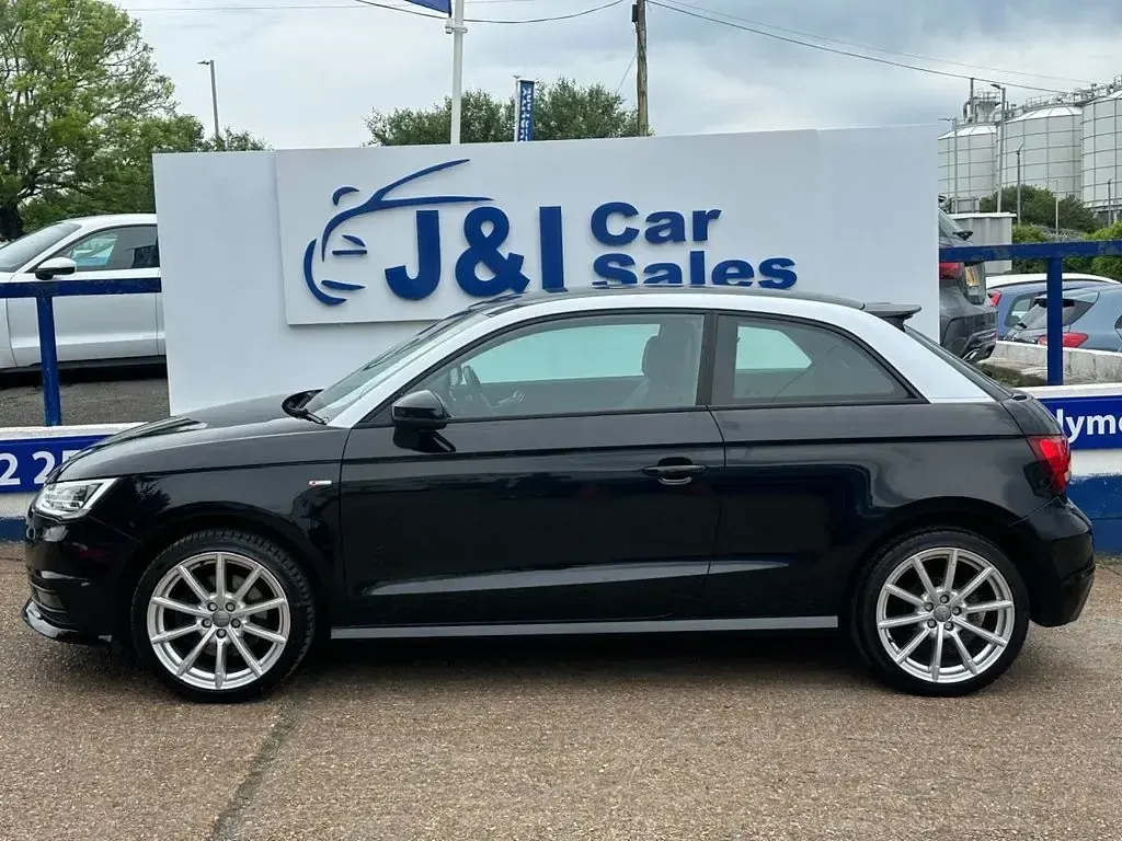 Used Audi A1 S-Line 125 HP (91 kW) 2015 Black Hatchback