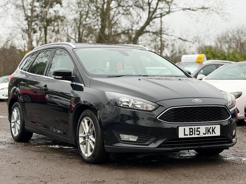 Used Ford Focus Zetec 115 HP (84 kW) 2015 Black Estate