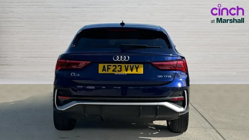 Used Audi Q3 S-Line 150 HP (110 kW) 2023 Blue SUV