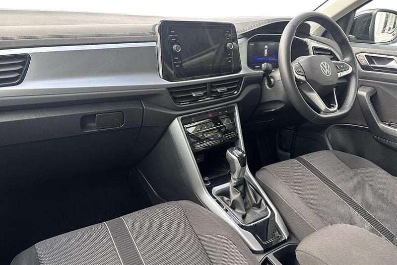 Used VW T-Roc Match 150 HP (110 kW) 2025 Black SUV