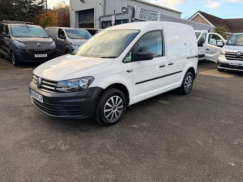 White Used 2019 VW Caddy Startline MPV | £12,295 (Good price) - Image 1/4