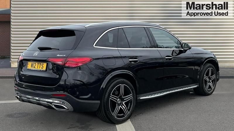 Usado Mercedes GLC220 AMG Line Premium 197 HP (144 kW) 2023 Preto