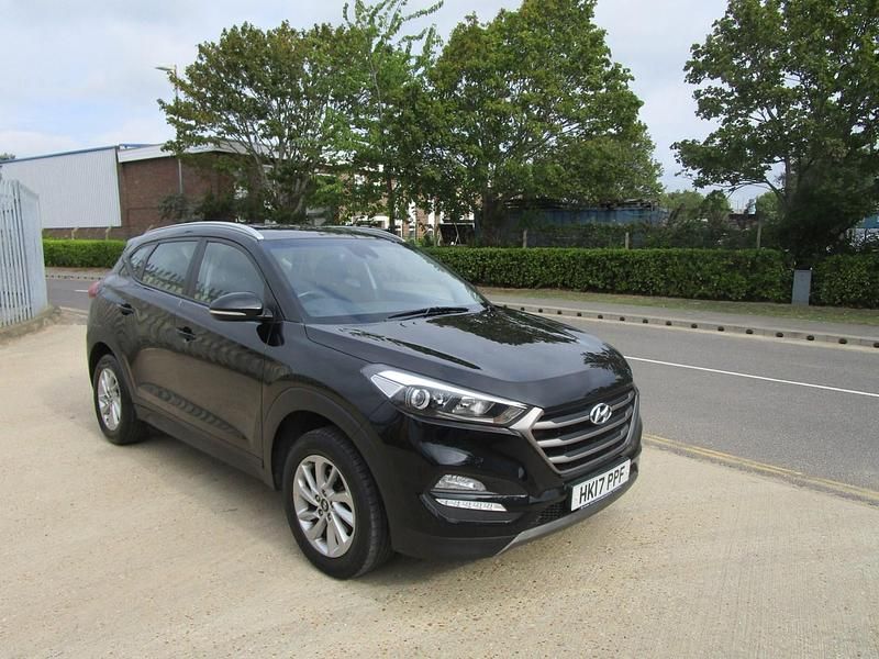 Black Used 2017 Hyundai Tucson SE SUV | £7,100 (Expensive) - Image 1/4