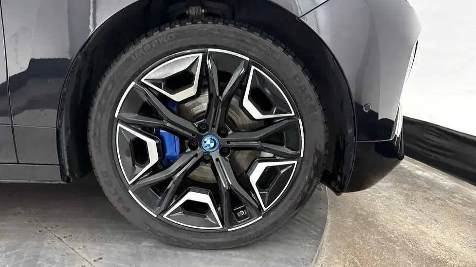 Used BMW iX M Sport 236 kW (322 HP) 2024 Black SUV