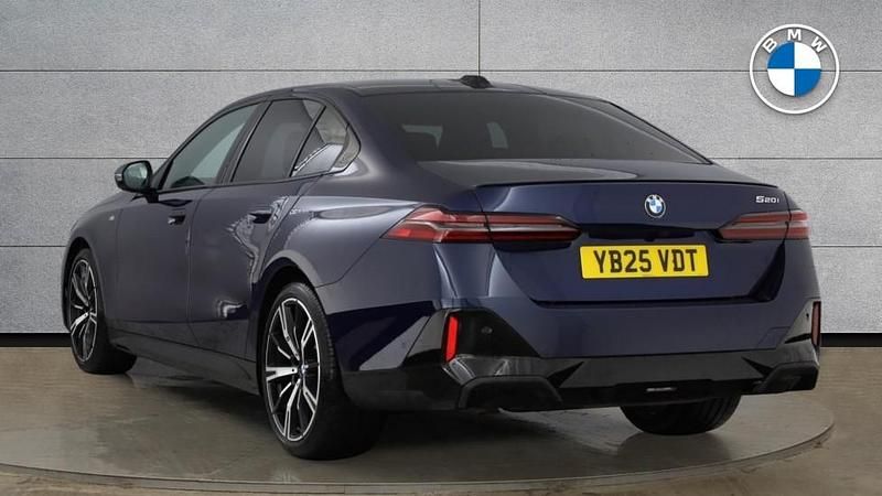 Used BMW 520 M Sport 205 HP (150 kW) 2025 Blue