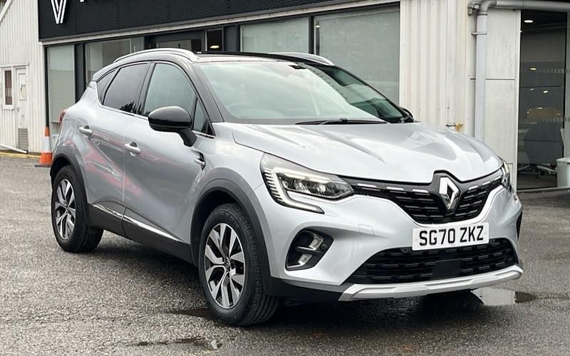 Grey Used 2020 Renault Captur Version S SUV | £14,614 (Fair price) - Image 1/4