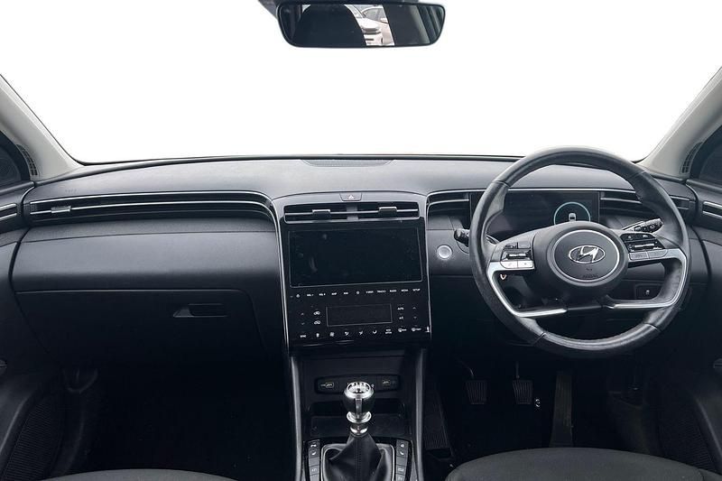 Used Hyundai Tucson Premium 150 HP (110 kW) 2022 White SUV