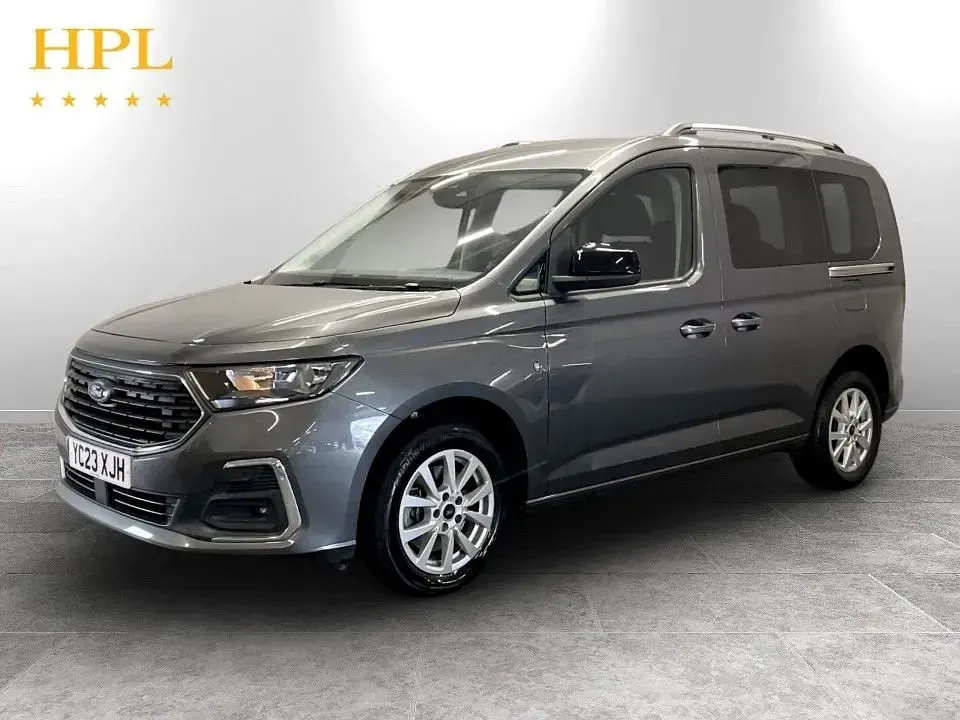 Used Ford Tourneo Connect Titanium 122 HP (89 kW) 2023 Grey MPV