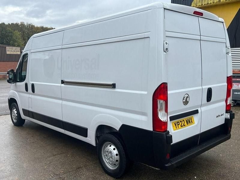 Used Vauxhall Movano 2022 White MPV