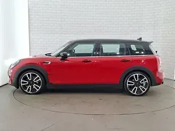 Used Mini Cooper Clubman Sport 178 HP (130 kW) 2022 Red Estate