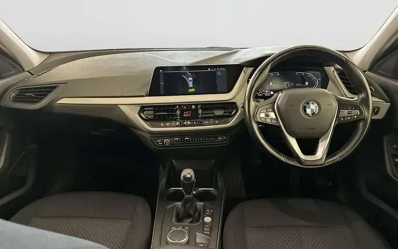 Używany BMW 118 136 KM (100 kW) 2024 Hatchback