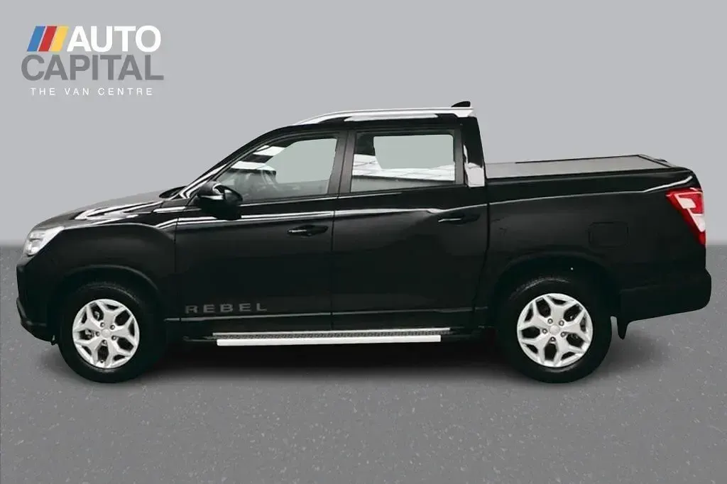New KGM Musso 202 HP (148 kW) 2025 Black Pickup