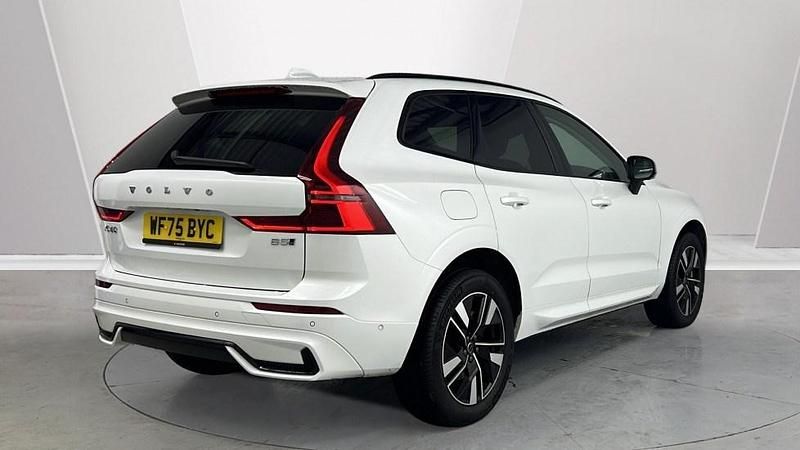 Used Volvo XC60 Plus 247 HP (181 kW) 2025 White SUV