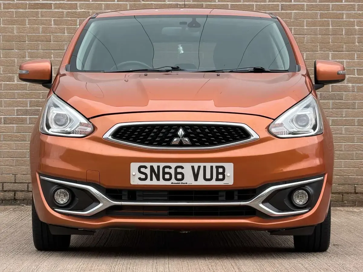 Used Mitsubishi Mirage 79 HP (58 kW) 2016 Bronze Hatchback
