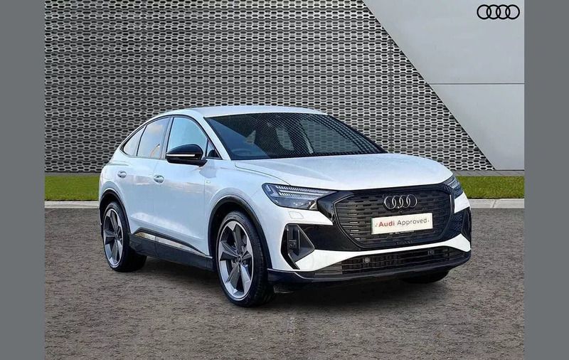 White Used 2024 Audi Q4 Sportback e-tron Black Edition SUV | £47,995 - Image 1/4