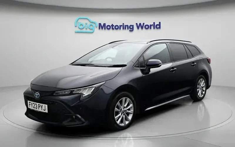 Używany Toyota Corolla 140 KM (102 kW) 2026 Kombi