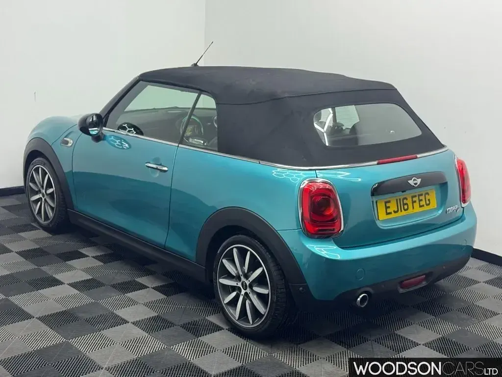 Used Mini Cooper D Cabriolet 116 HP (85 kW) 2016 Blue Cabriolet