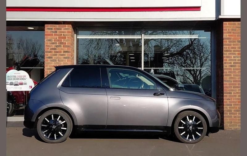 Used Honda e Advance 113 kW (154 HP) 2021 Grey Hatchback