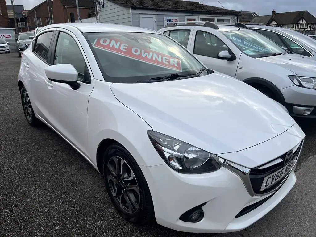 Usado Mazda 2 Inclusive 2016 Branco Citadino