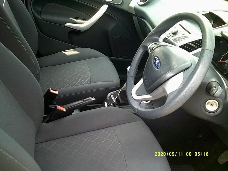 Image 4/4