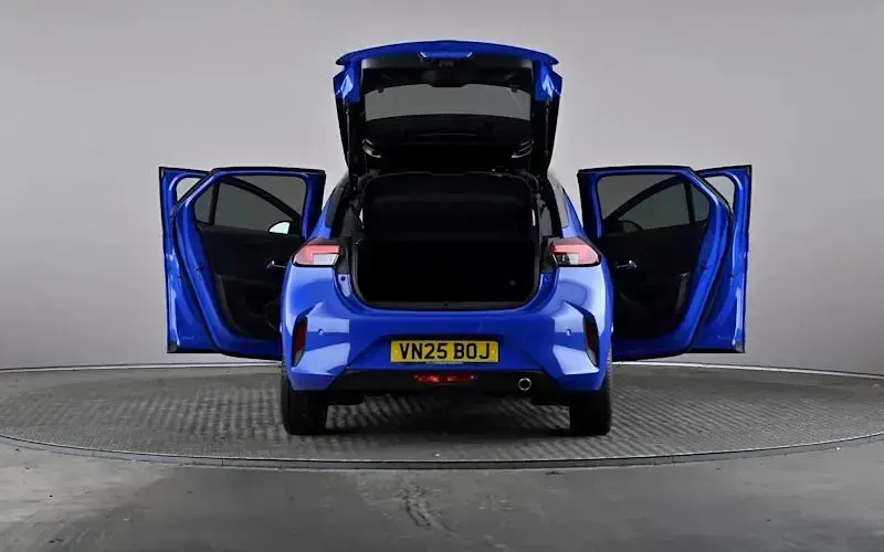 Used Vauxhall Corsa Ultimate 101 HP (74 kW) 2025 Blue Hatchback