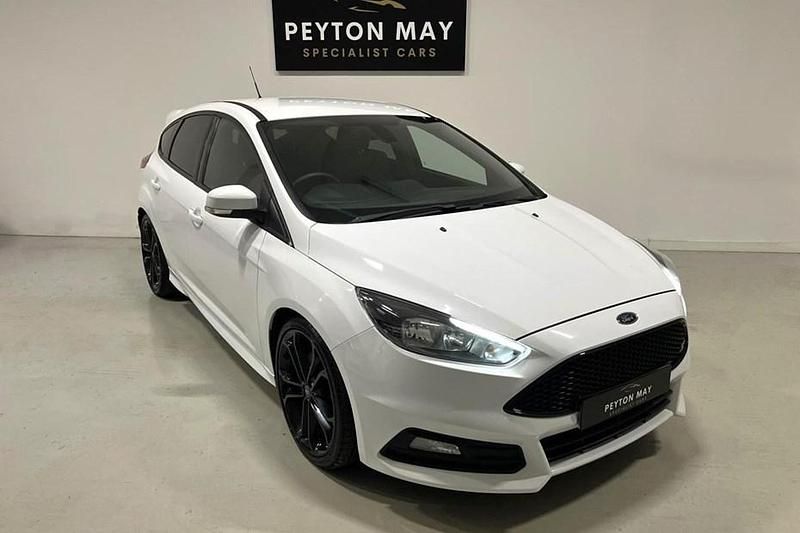 White Used 2016 Ford Focus ST Hatchback | £7,690 (Super price) - Image 1/1