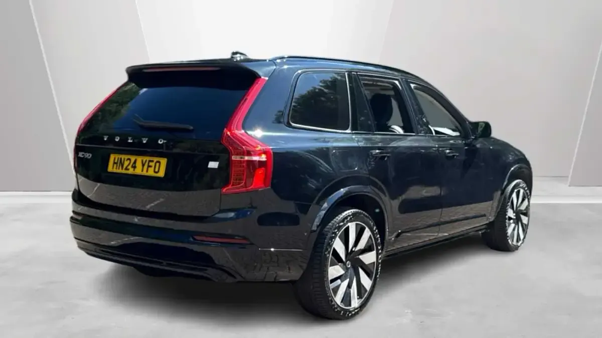 Used Volvo XC90 Ultimate 449 HP (330 kW) 2024 SUV