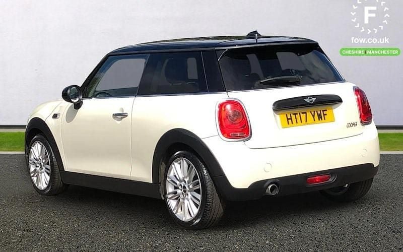 Used Mini Cooper Chili 136 HP (100 kW) 2017 White Hatchback