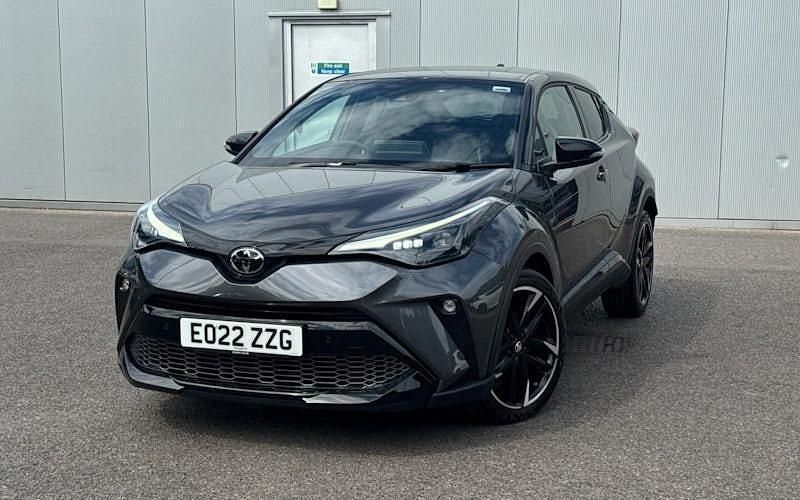 Used 2022 Toyota C-HR Sport SUV | £22,554 (A bit pricey) - Image 1/3