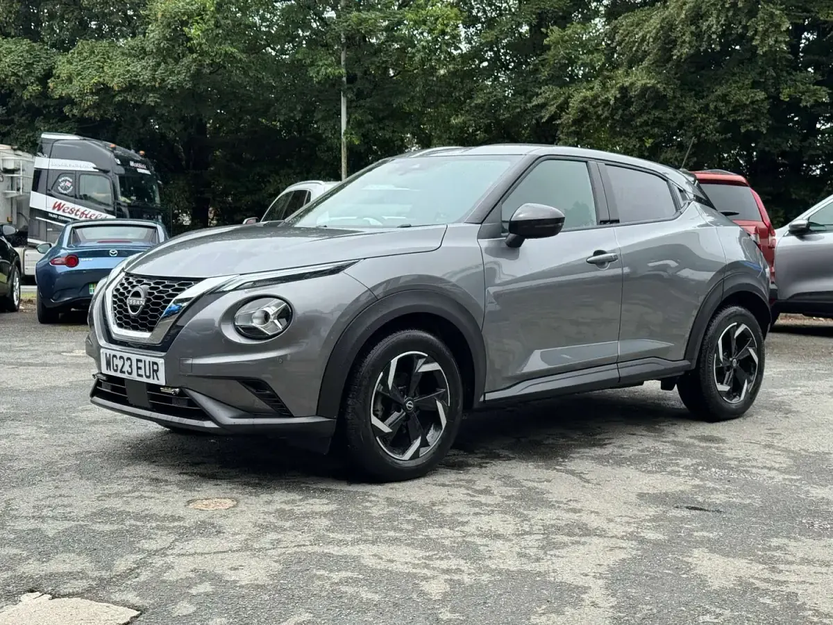 Used Nissan Juke N-Connecta 2023 Grey SUV