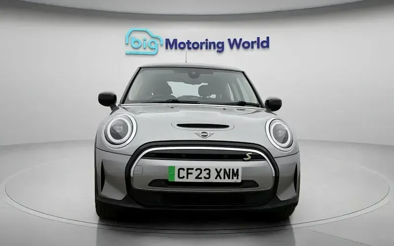 Used Mini Cooper S Level 1 135 kW (184 HP) 2023 Silver Hatchback