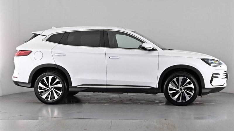 Used BYD Seal Comfort 218 HP (160 kW) 2025 Snow white Estate