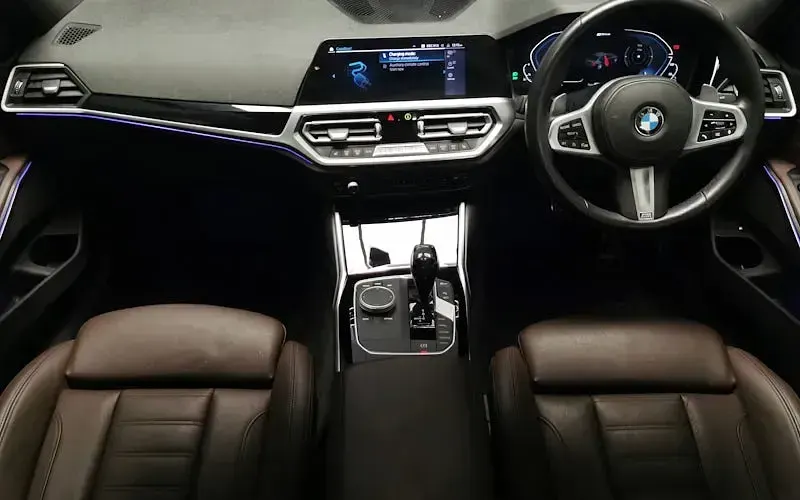 Used BMW 330e M Sport 292 HP (214 kW) 2020 Orange Sedan