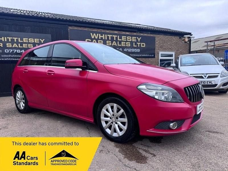 Red Used 2013 Mercedes B180 SE MPV | £4,495 (Super price) - Image 1/4