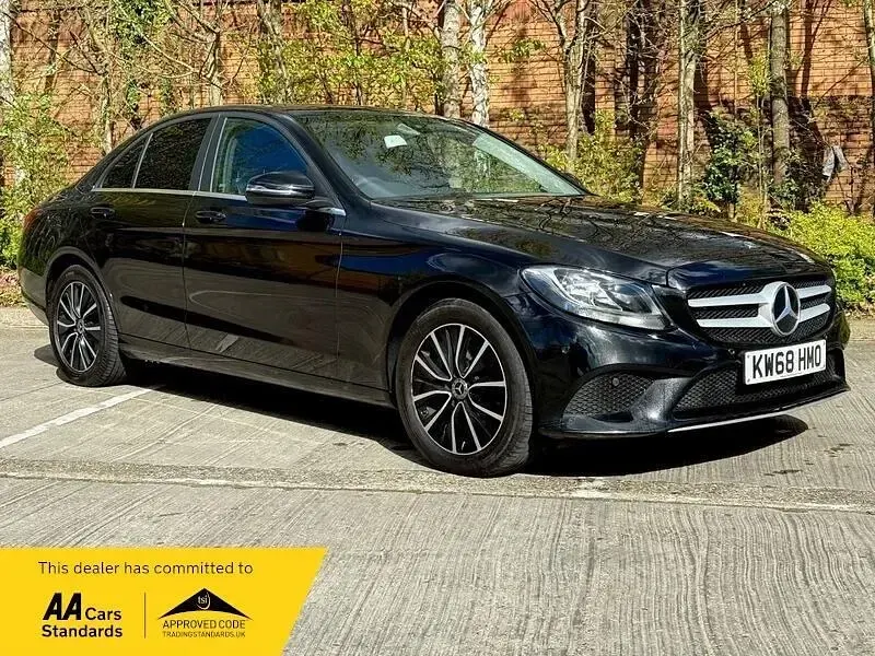 Second-hand Mercedes C200 SE 2018 Negru Berlinǎ