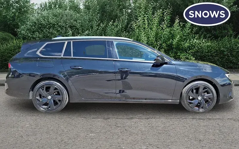 Used Vauxhall Astra 131 HP (96 kW) 2026 Estate